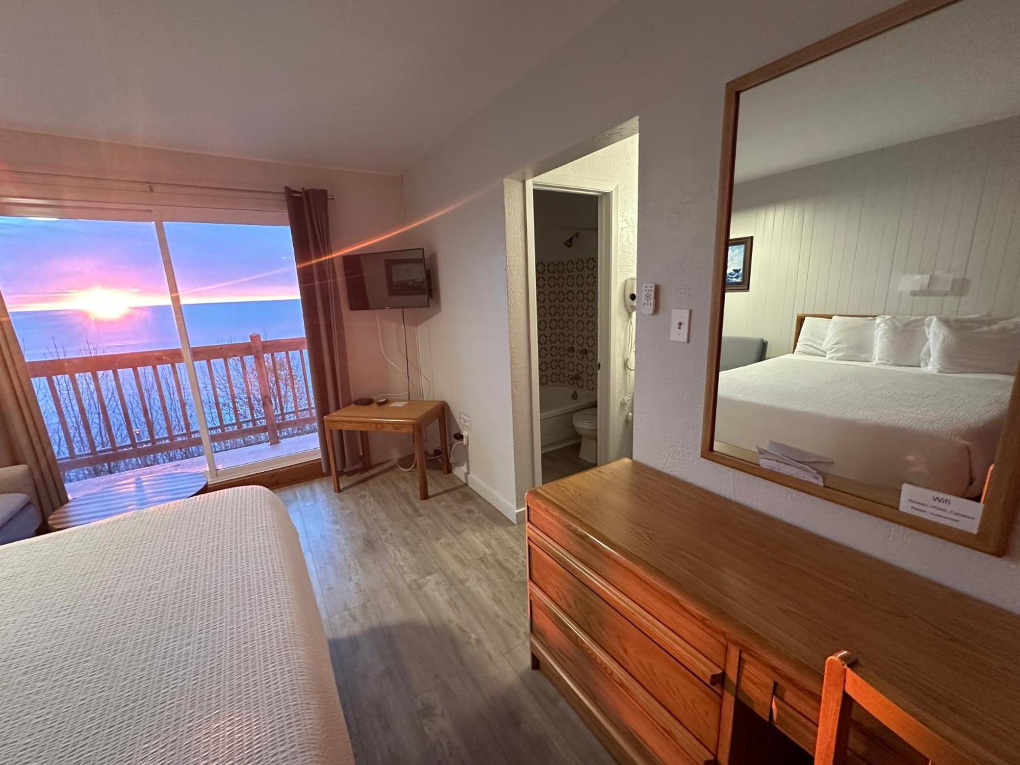 Motel Carleton Sur Mer Exterior foto