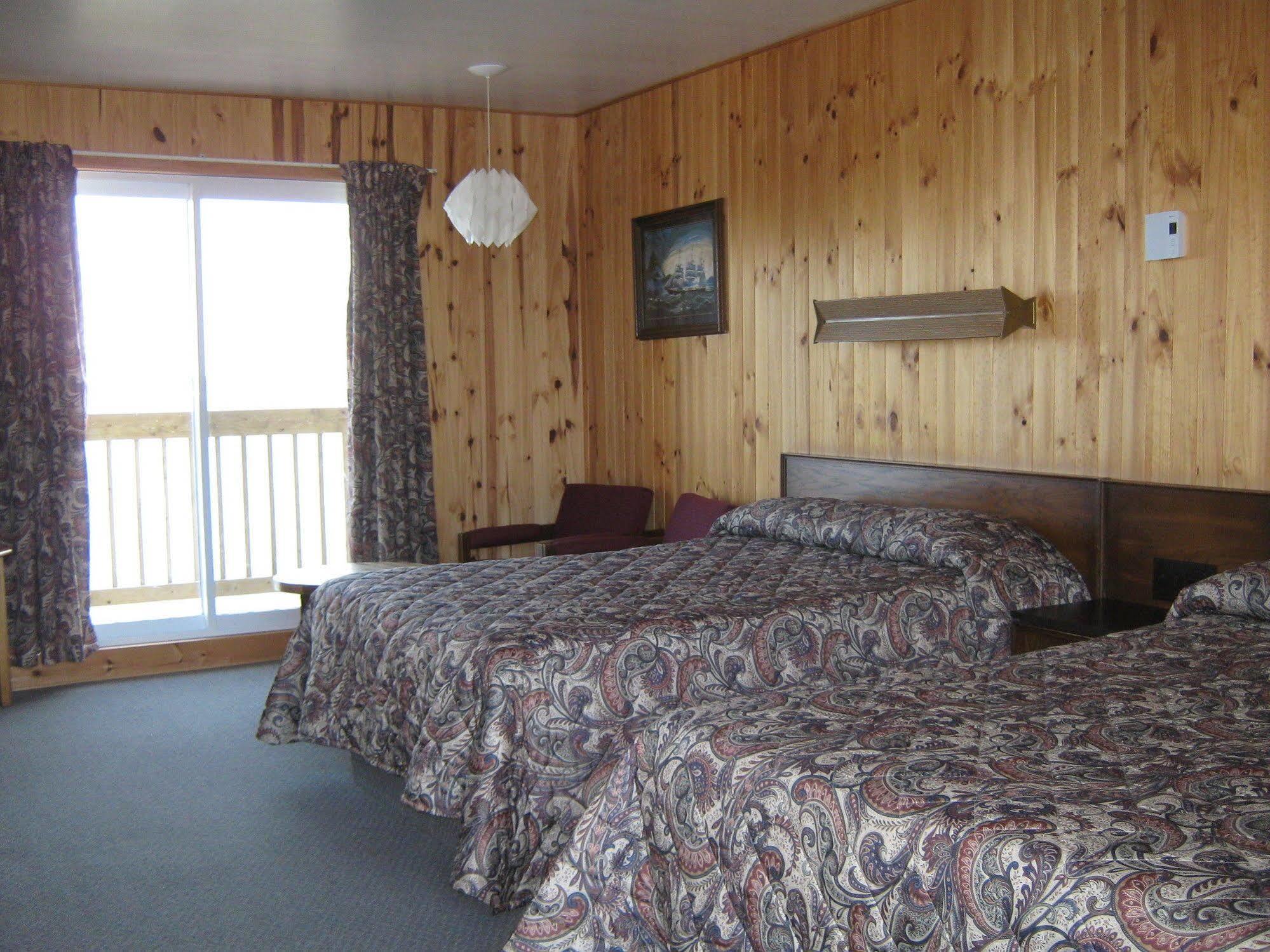 Motel Carleton Sur Mer Exterior foto